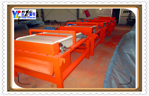 干式磁選機,錳礦干式磁選機后來者居上,發(fā)展形勢好_錳礦干式磁選機后來者居上,發(fā)展形勢好發(fā)展工作視頻皮帶及結(jié)構(gòu)價格 干式磁選機,錳礦干式磁選機后來者居上,發(fā)展形勢好_錳礦干式磁選機后來者居上,發(fā)展形勢好發(fā)展工作視頻皮帶及結(jié)構(gòu)價格