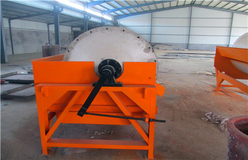 錳礦干式磁選機,選擇錳礦干式磁選機售后服務更加有保障_選擇錳礦干式磁選機售后服務更加有保障發展工作視頻皮帶及結構價格 錳礦干式磁選機,選擇錳礦干式磁選機售后服務更加有保障_選擇錳礦干式磁選機售后服務更加有保障發展工作視頻皮帶及結構價格