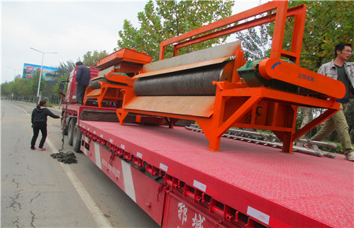 濕式磁選機,新疆濕式磁選機公司_釩鈦鐵礦新疆濕式磁選機公司型號參數及磁場強度 濕式磁選機,新疆濕式磁選機公司_釩鈦鐵礦新疆濕式磁選機公司型號參數及磁場強度