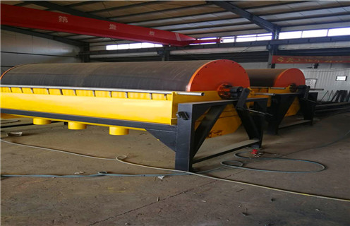 水選褐鐵礦磁選機,安徽水選褐鐵礦磁選機_安徽水選褐鐵礦磁選機如何選鐵參數規格一般是多少_生產廠家 水選褐鐵礦磁選機,安徽水選褐鐵礦磁選機_安徽水選褐鐵礦磁選機如何選鐵參數規格一般是多少_生產廠家